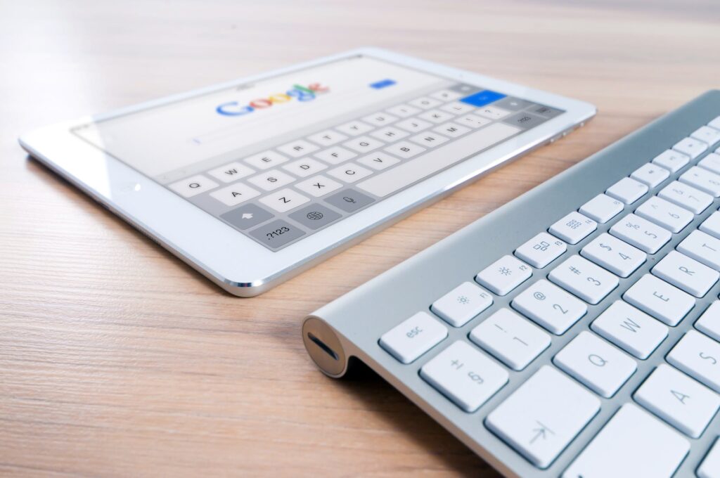 How to Stay Ahead of the Curve in Digital Marketing with AI